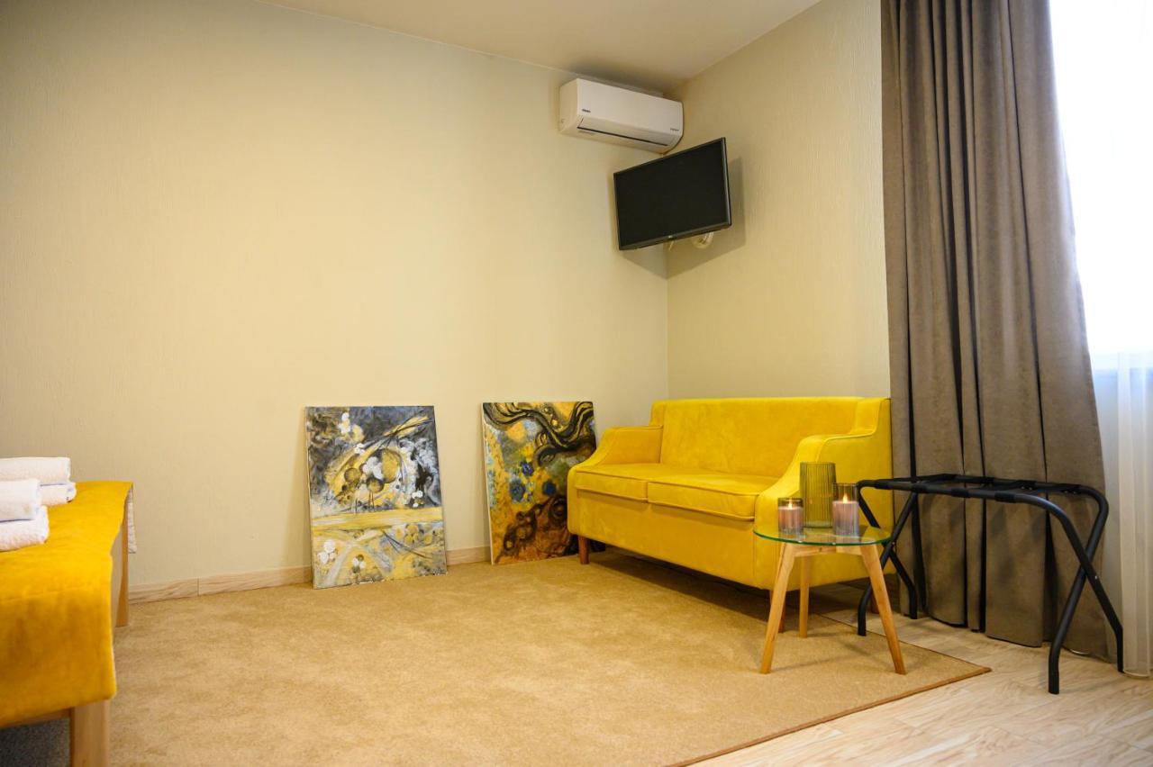 Space Apart Hotel Lutsʼk Exterior foto
